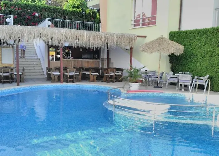 Alex S Nádherným Panoramatickým Výhledem Na Moře * Sveti Vlas