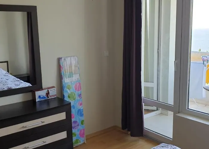 Alex S Nádherným Panoramatickým Výhledem Na Moře Apartamento *