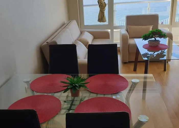 Alex S Nádherným Panoramatickým Výhledem Na Moře Sveti Vlas